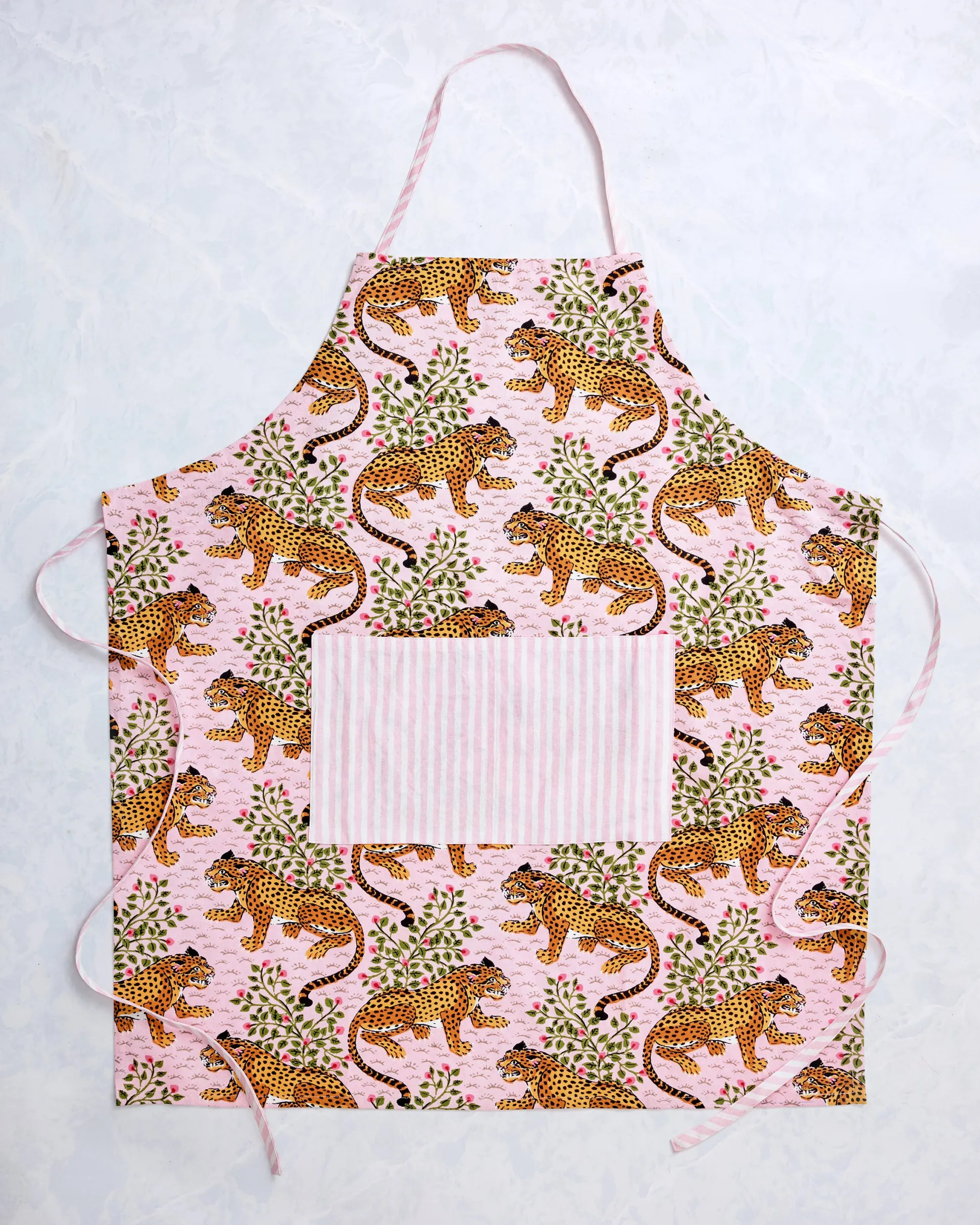 Apron in Bagheera
