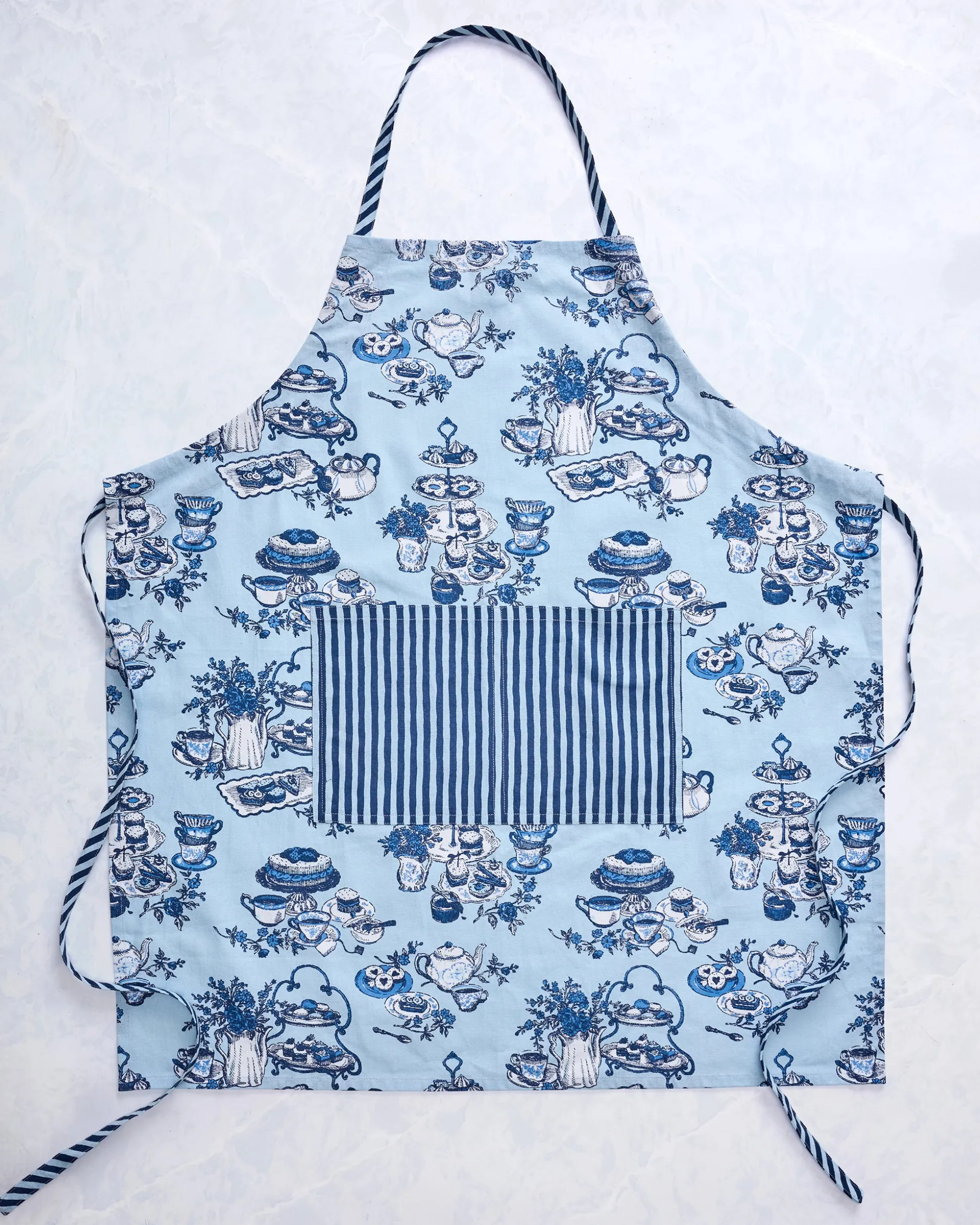 Apron in High Tea Toile