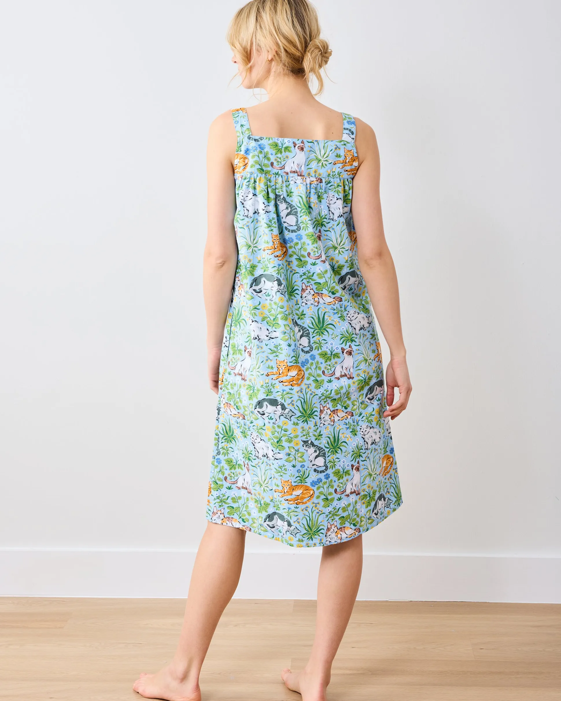 Back To Bed Nightgown in Must Love Cats