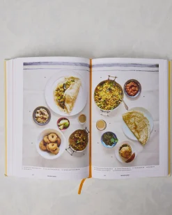 Breakfast: The Cookbook in Ivory