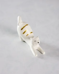 Ceramic Stretching Cat Ring Holder in White Combo