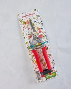 Compact Garden Shears in Garden of Paradise