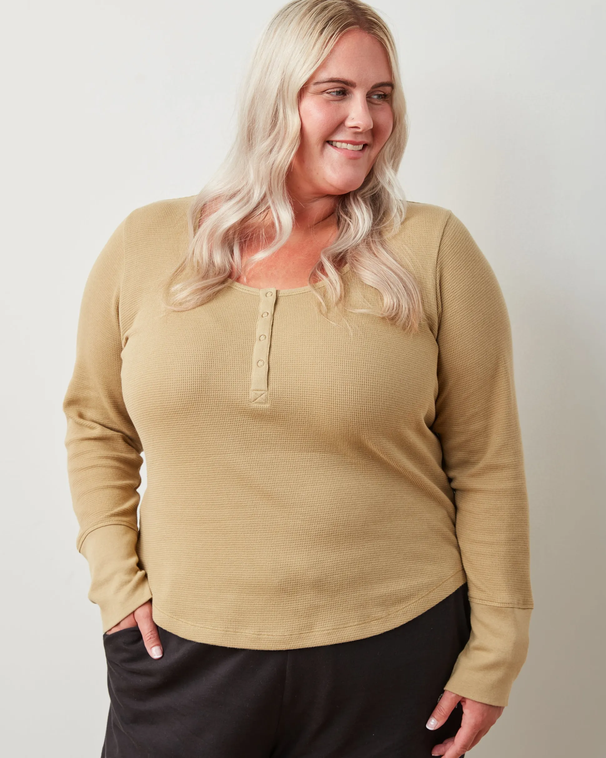 Cozy Henley in Moss