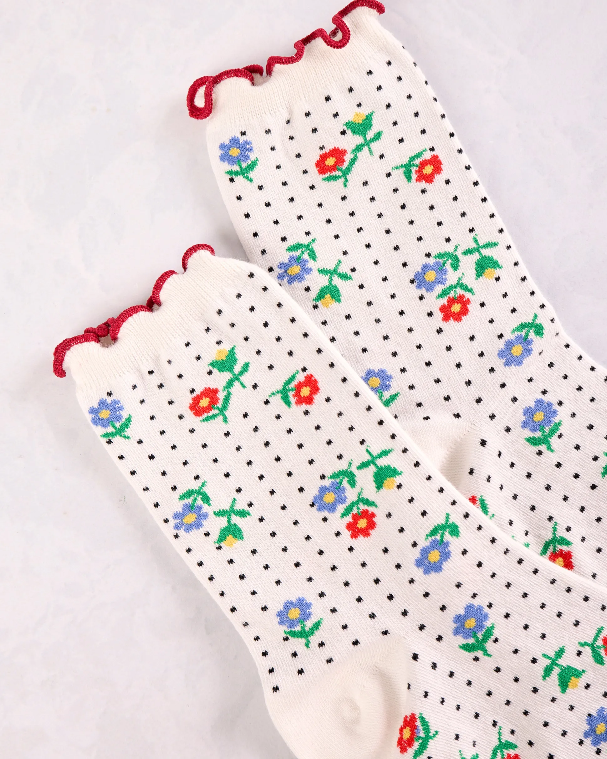 Dottie Floral Crew in White