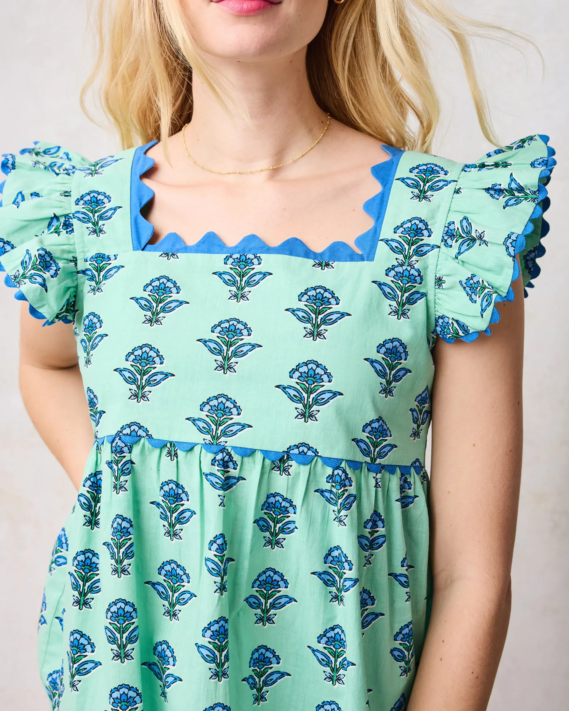 Dunmore Blouse in Aviary Flowers