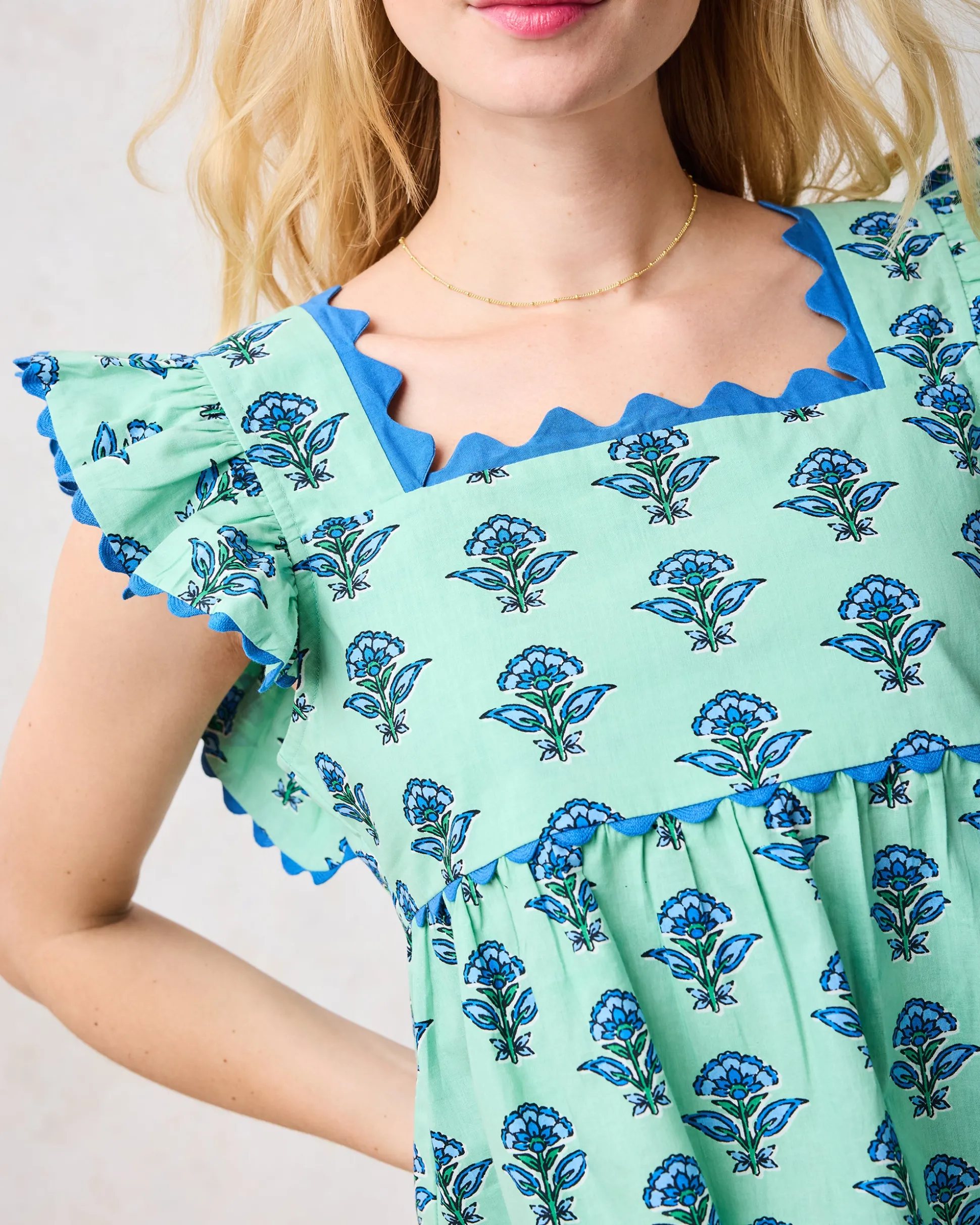 Dunmore Blouse in Aviary Flowers