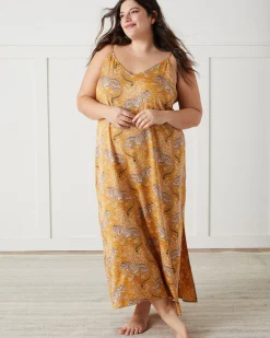 Eco Satin Chic to Sleep Nightie and Eco Satin Robe Set in Bagheera