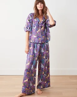 Eco Satin Wildest Dreams Set in Must Love Dogs