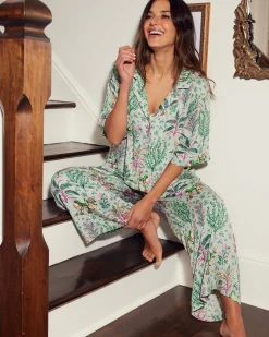 Eco Satin Wildest Dreams Set in Camel's Courtyard