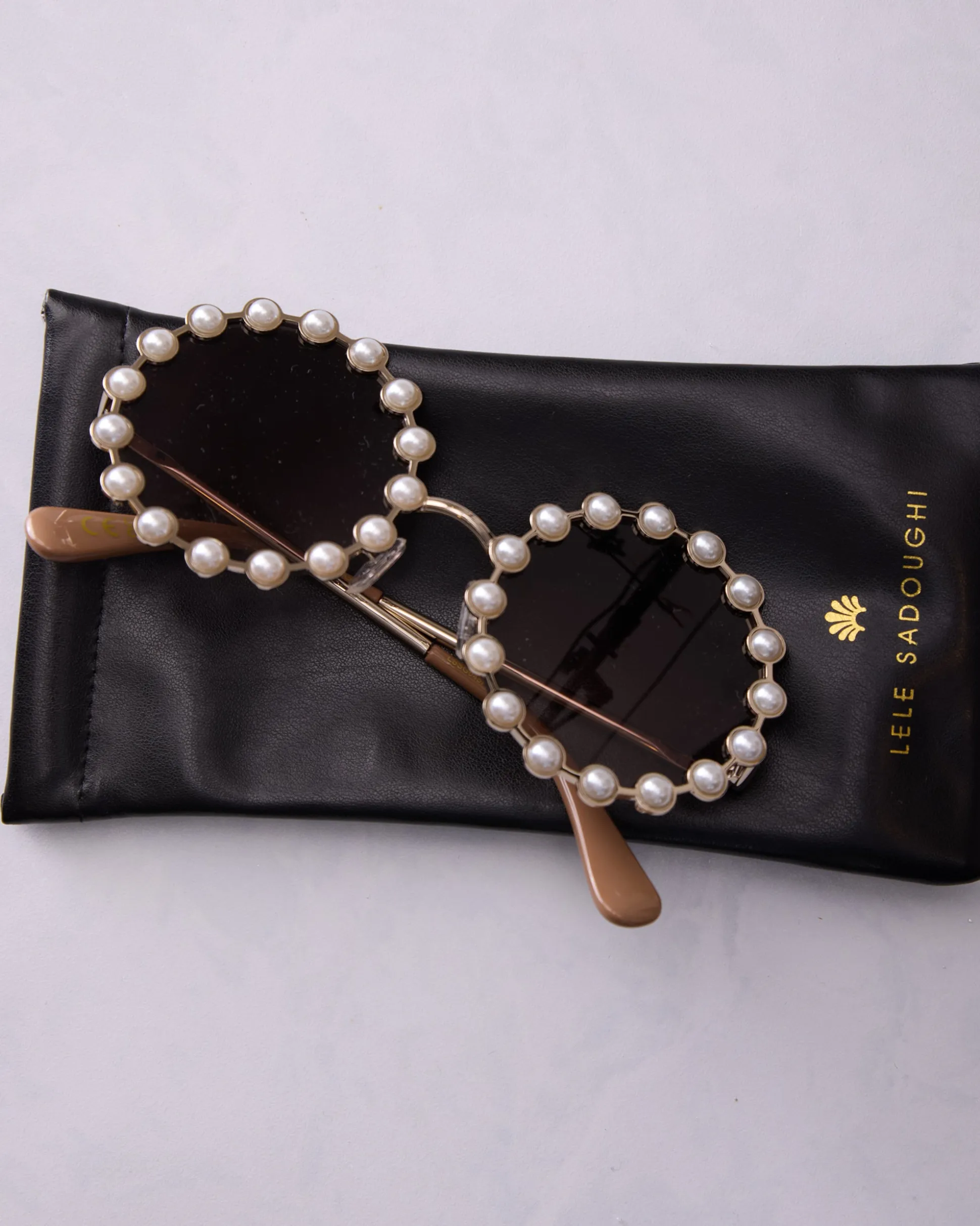 Elton Sunglasses in Pearl