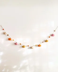 Felt Pumpkin Garland in Orange Combo