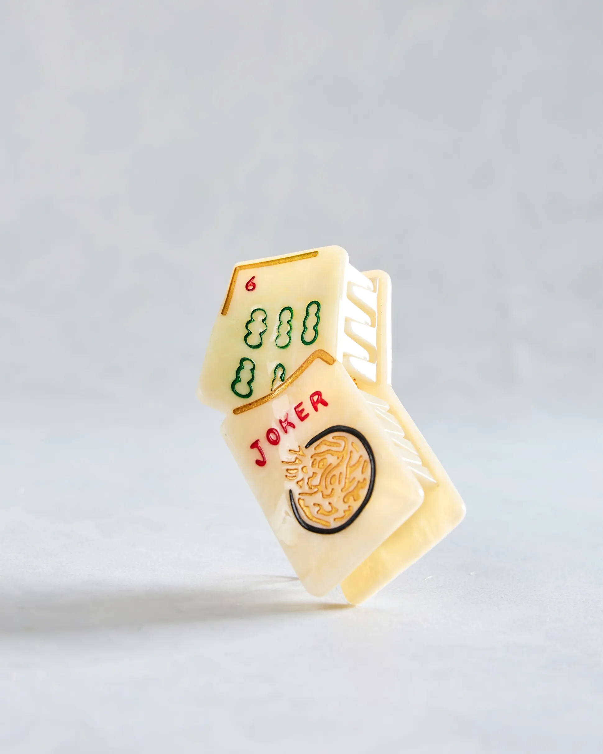 Hand Painted Mini Mahjong Clip in Ivory