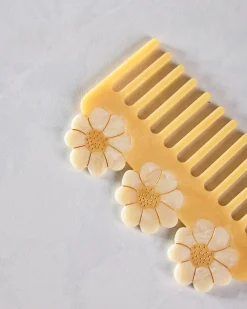 Hand Painted Vintage Daisy Detangling Wide Tooth Comb in Yellow