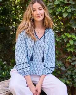 Kaia Blouse in Conch Cascade
