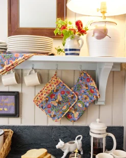 Kitchen Bundle in Bee Tapestry