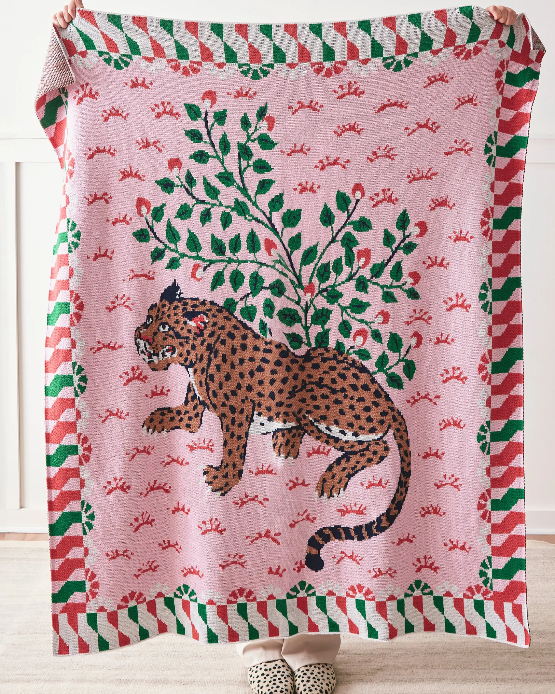 Knit Throw Blanket in Bagheera