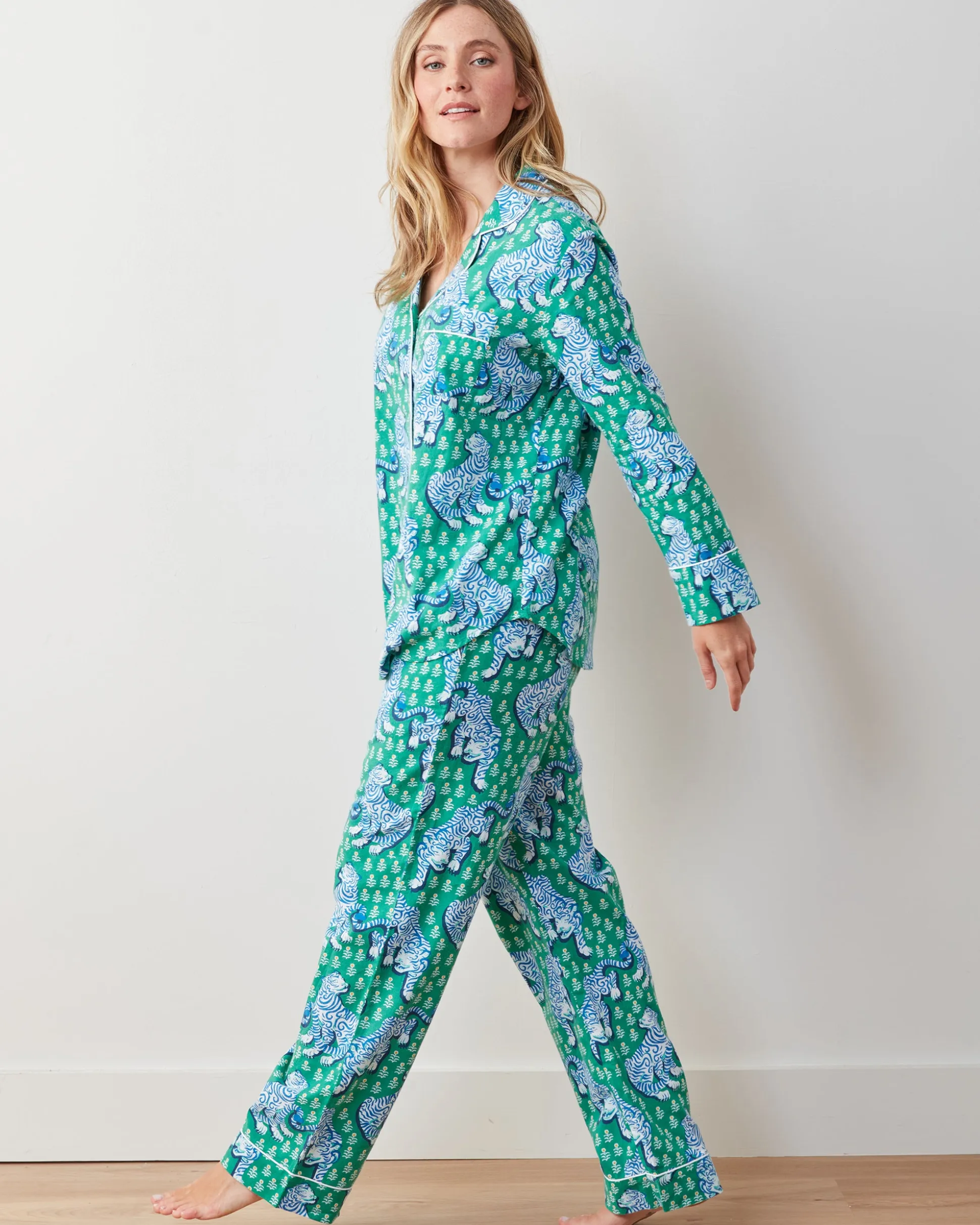Lightweight Flannel Long PJ Set in Tiger Queen