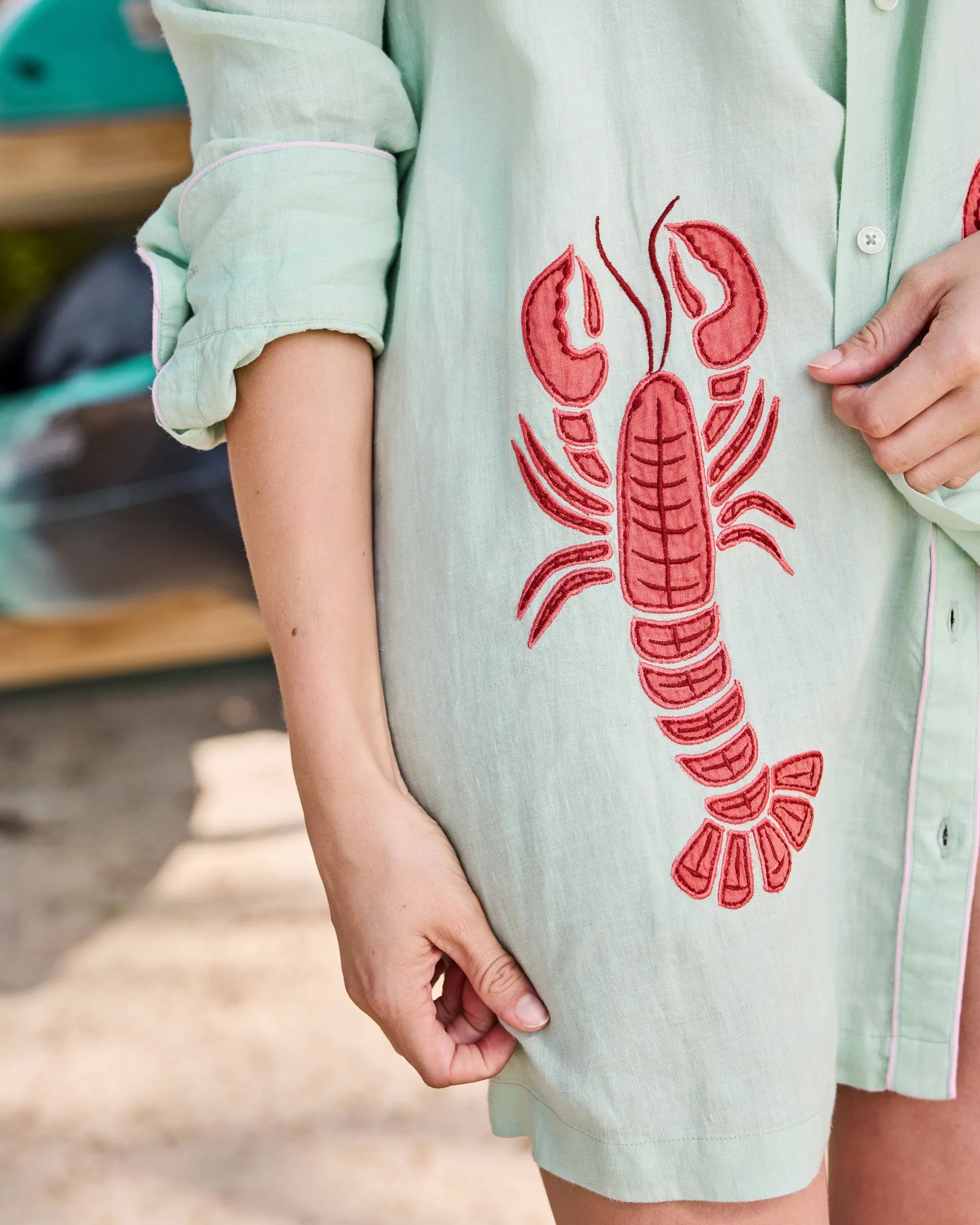 Linen Cabana Button Down in Lobster Landing Applique