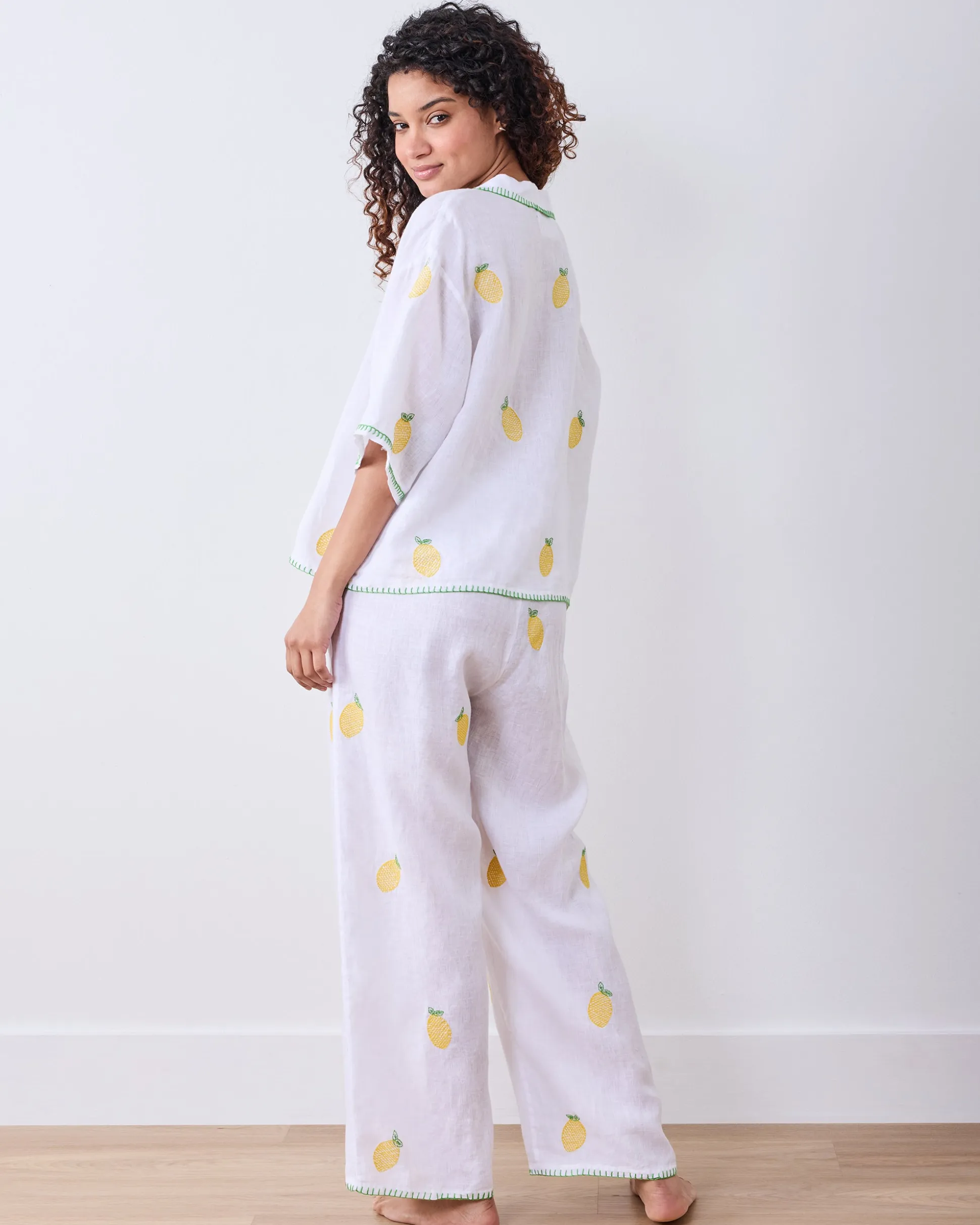 Linen Wildest Dreams Set in Embroidered Lemon Drop