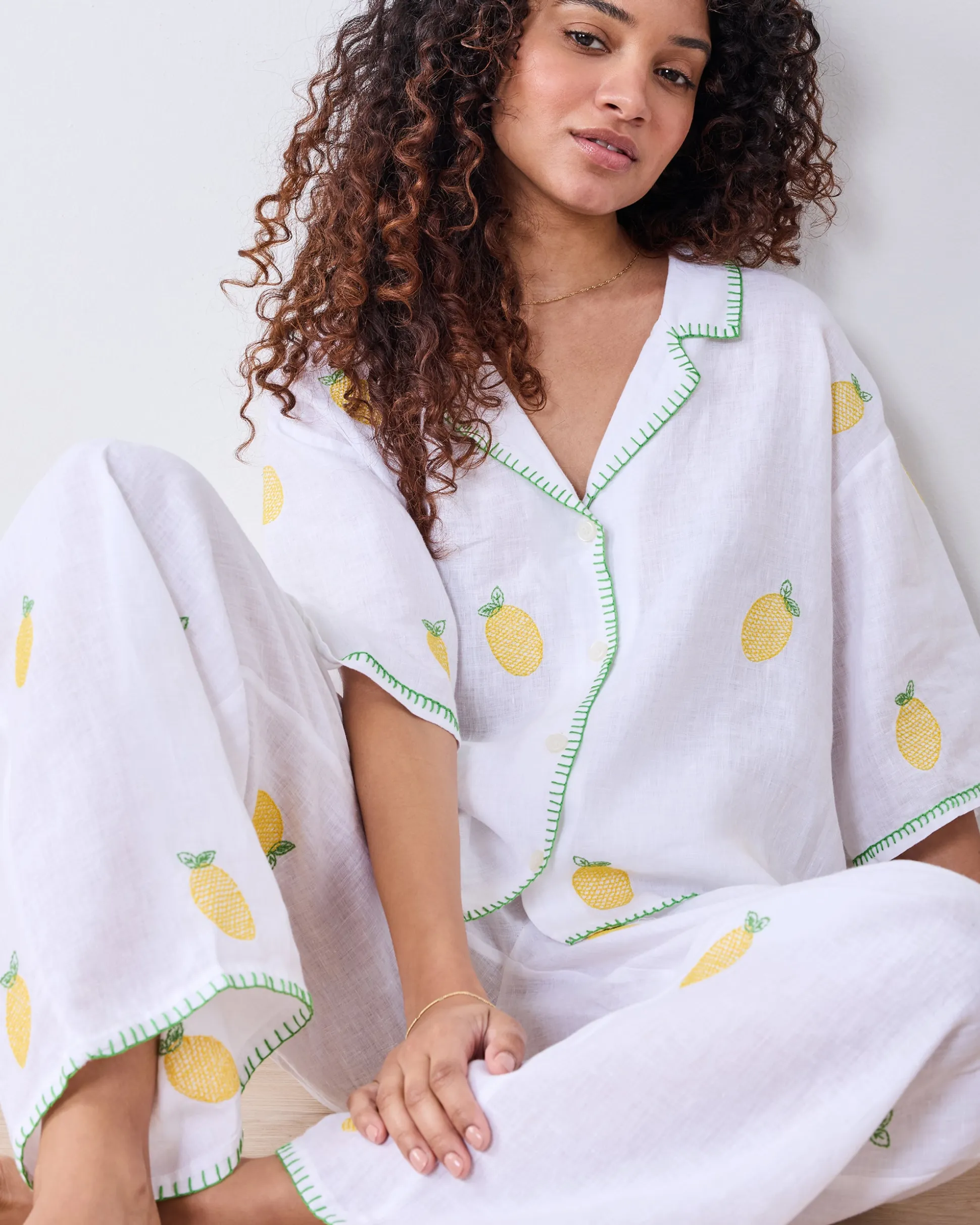 Linen Wildest Dreams Set in Embroidered Lemon Drop