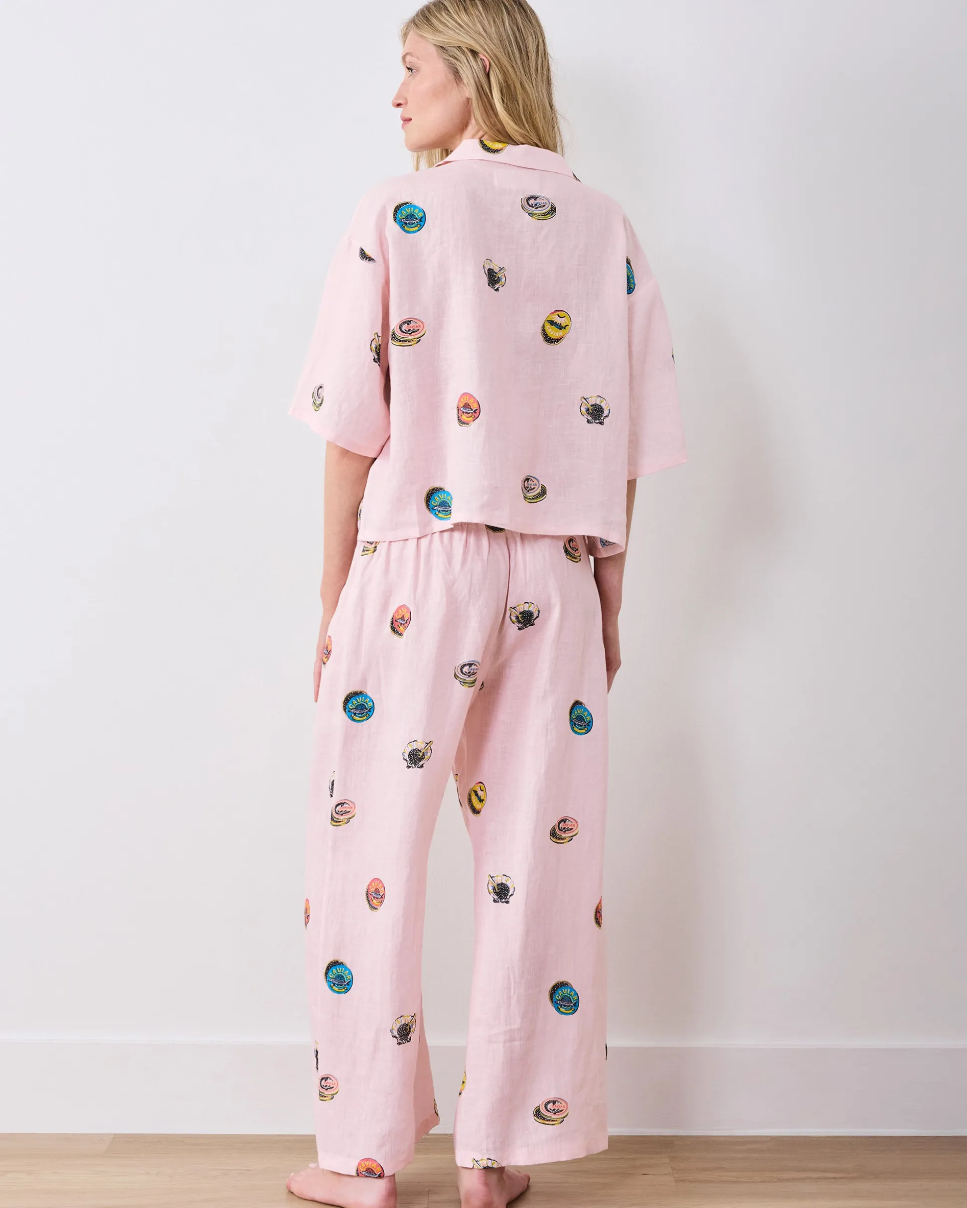 Linen Wildest Dreams Set in Embroidered Coastal Caviar