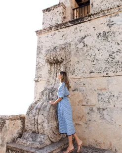 Norah Dress in Conch Cascade