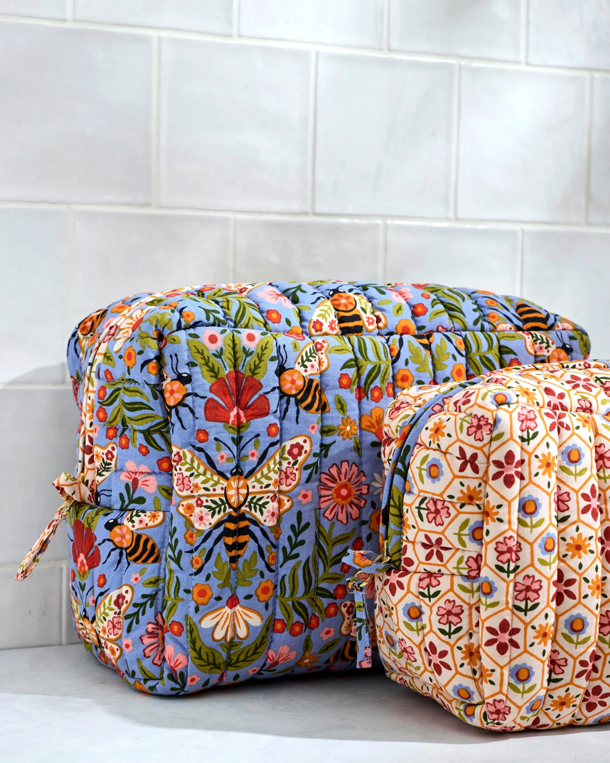 Oversized Pouch Duo in Bee Tapestry