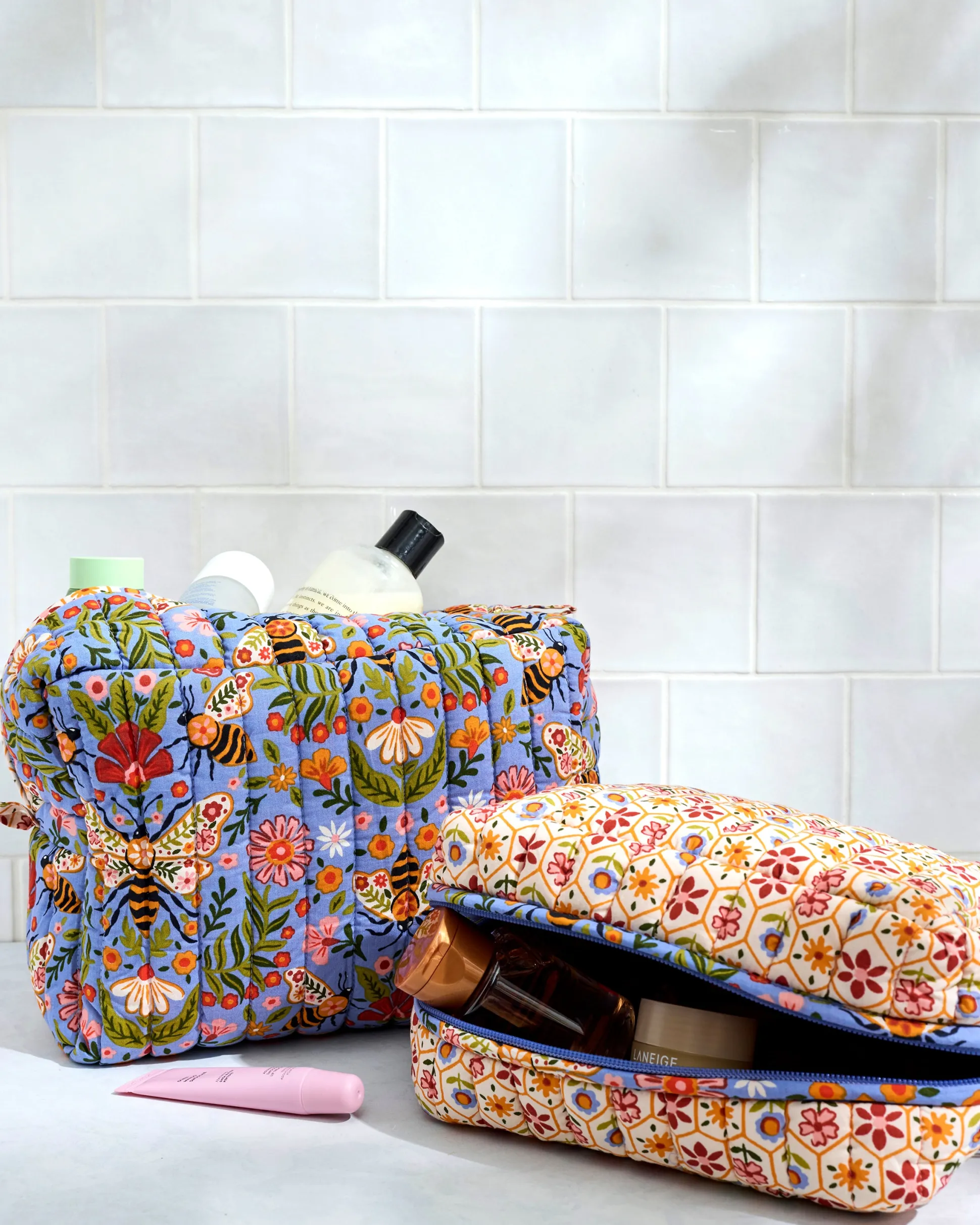 Oversized Pouch Duo in Bee Tapestry