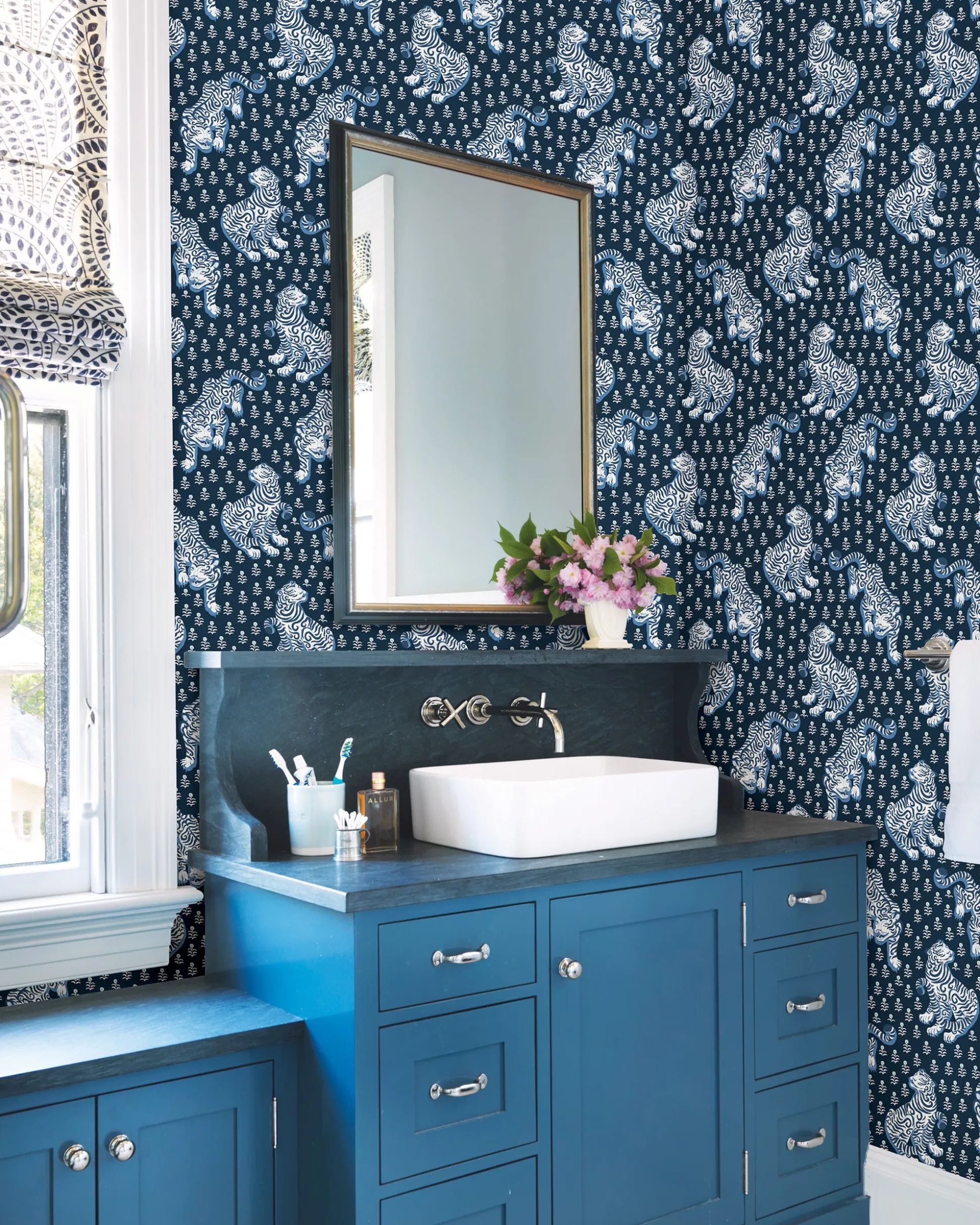 Peel & Stick Wallpaper in Tiger Queen