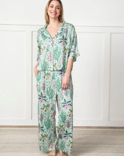 Petite Eco Satin Wildest Dreams Set in Camel's Courtyard