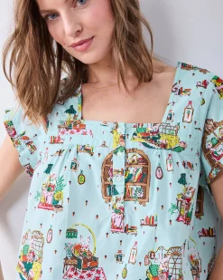 Pintuck Short Set in Reading Nook