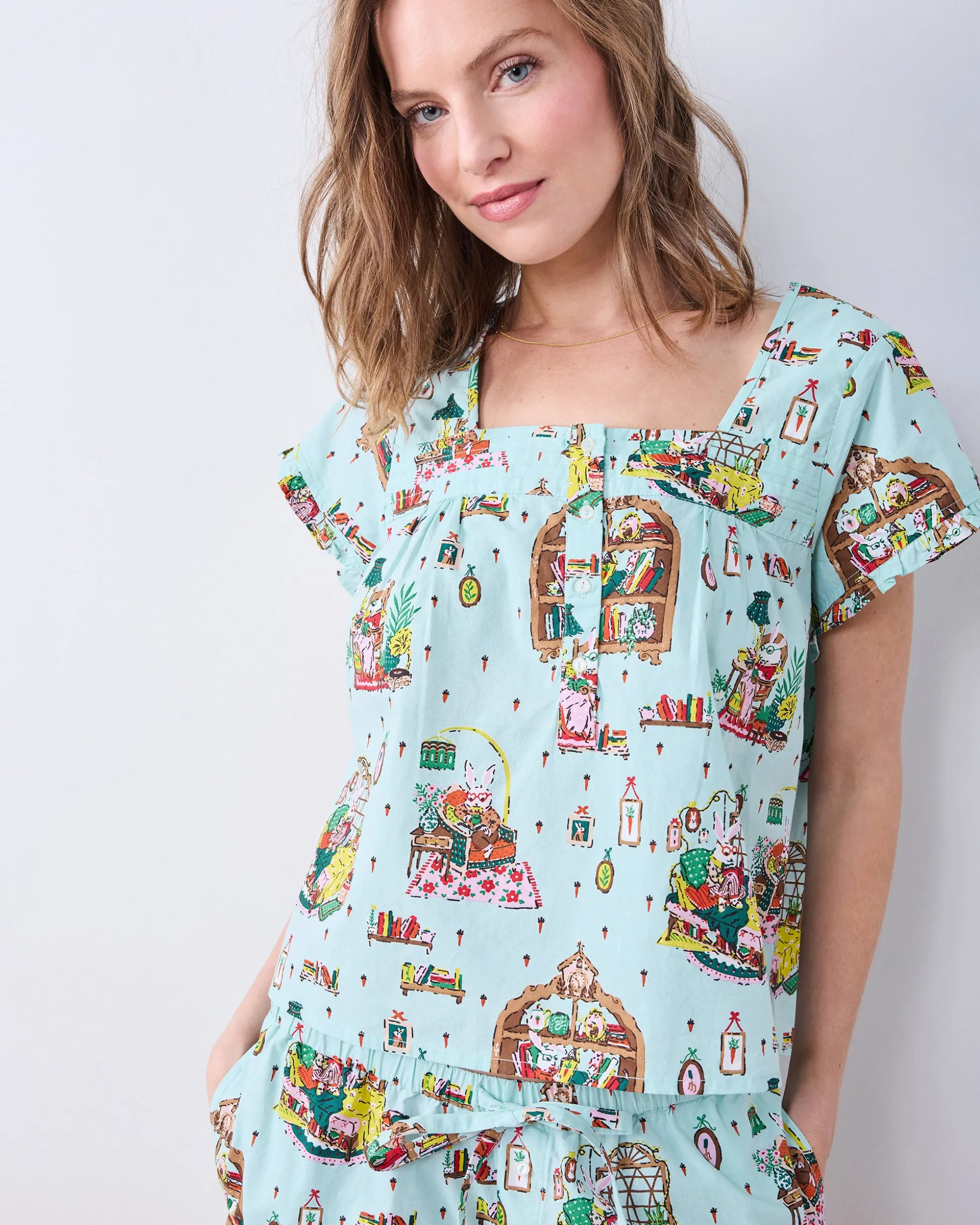 Pintuck Short Set in Reading Nook