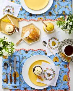 Placemats Set Of 4 in Sweet Bee