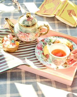Print Napkins Set of 4 in Posh Stripe