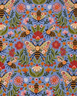 Quilted Duffle Bag in Bee Tapestry