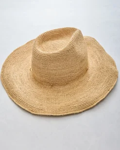 Raffia Crochet Continental Hat in Natural