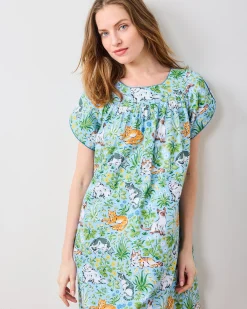 Retro Dreams Nightgown in Must Love Cats