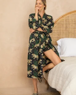 Robe in Bagheera