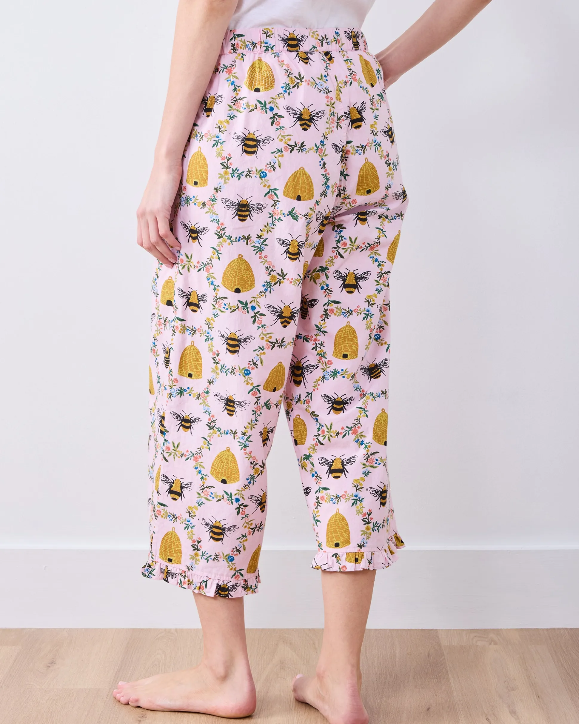 Ruffle Cropped Pants in Sweet Bee