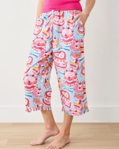 Ruffle Cropped Pants in Vintage Cakes