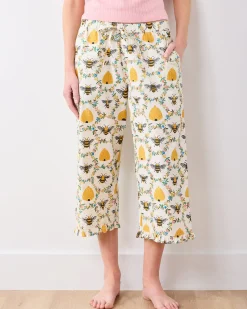 Ruffle Cropped Pants & Saturday Tee Bundle in Sweet Bee