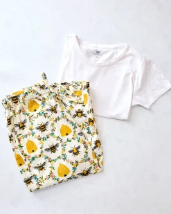 Ruffle Cropped Pants & Saturday Tee Bundle in Sweet Bee