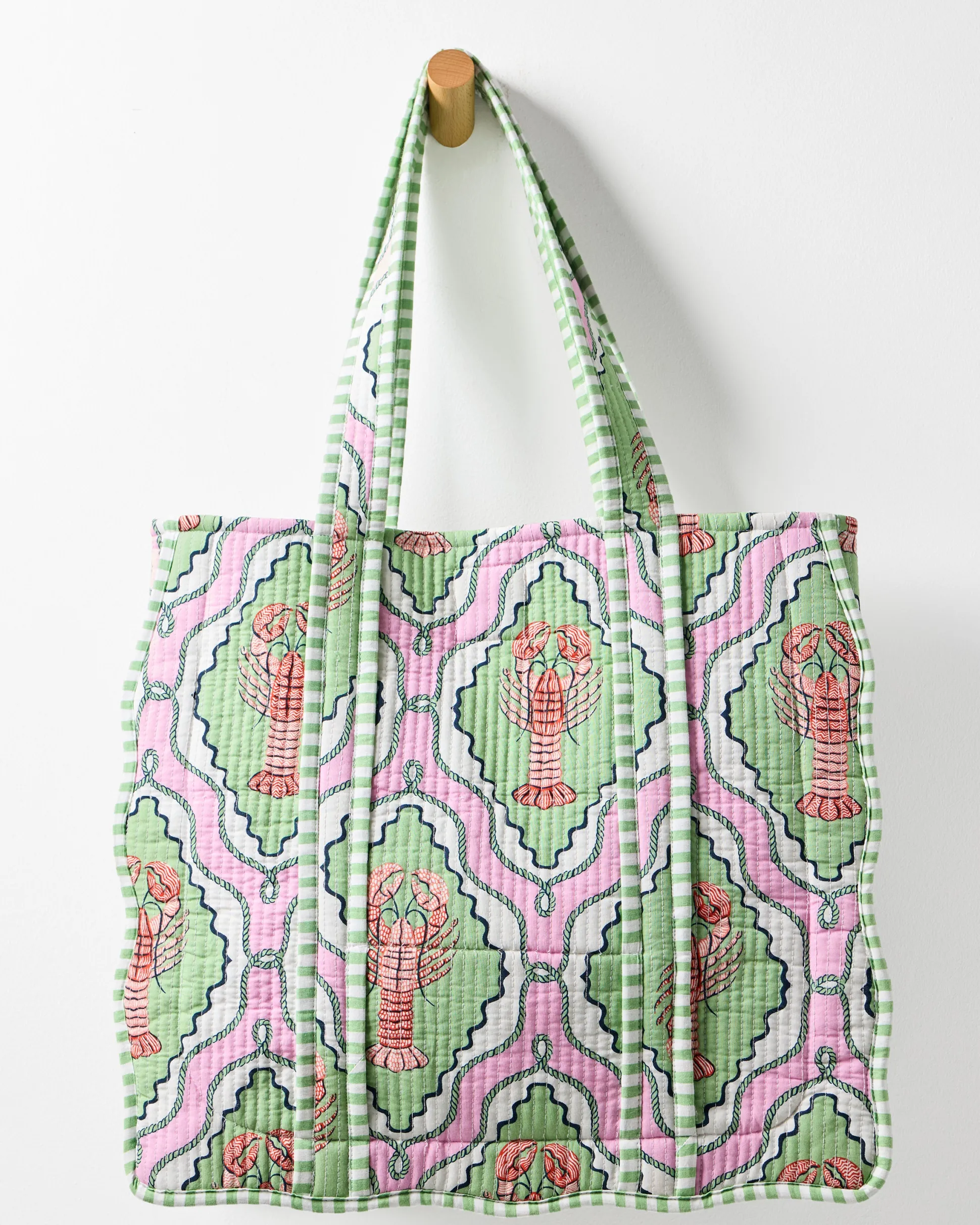 Scalloped Tote Bag in Lobster Lagoon