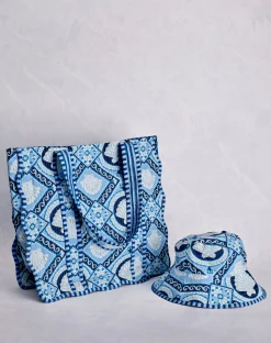 Scalloped Tote & Bucket Hat Bundle in Tide & Tile
