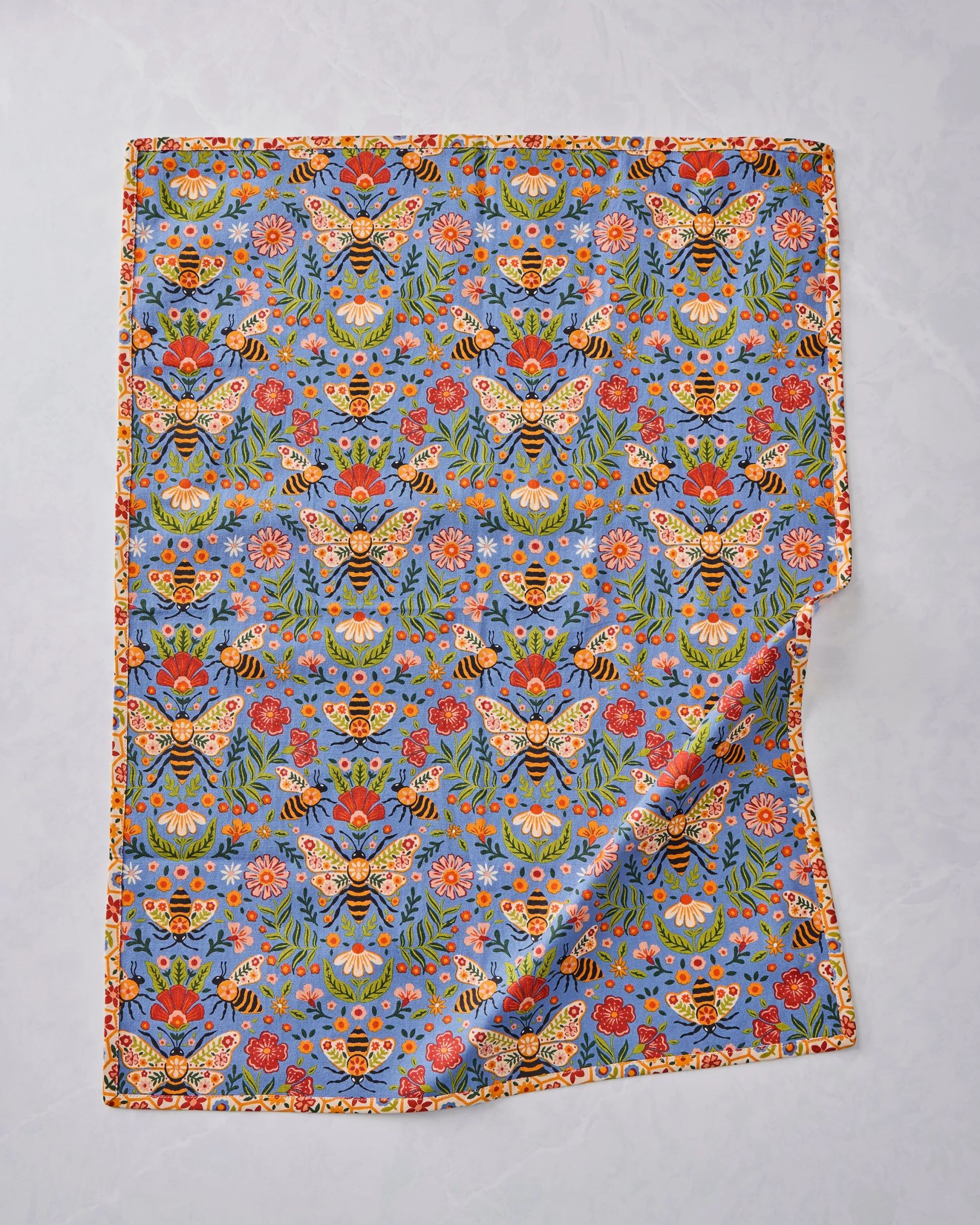 Set of 2 Tea Towels in Bee Tapestry