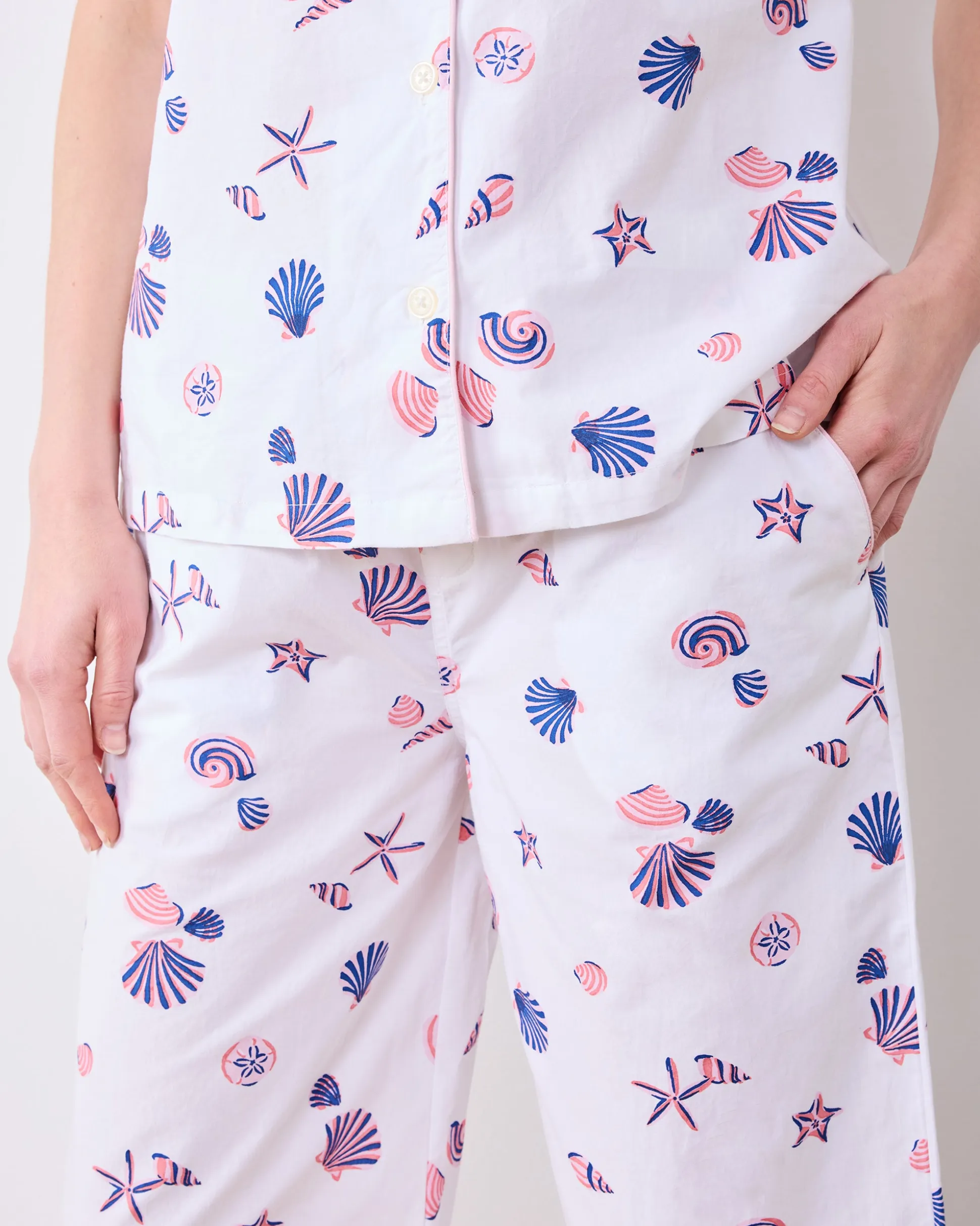 Short Sleeve & Cropped Pant Set in Scattered Shells