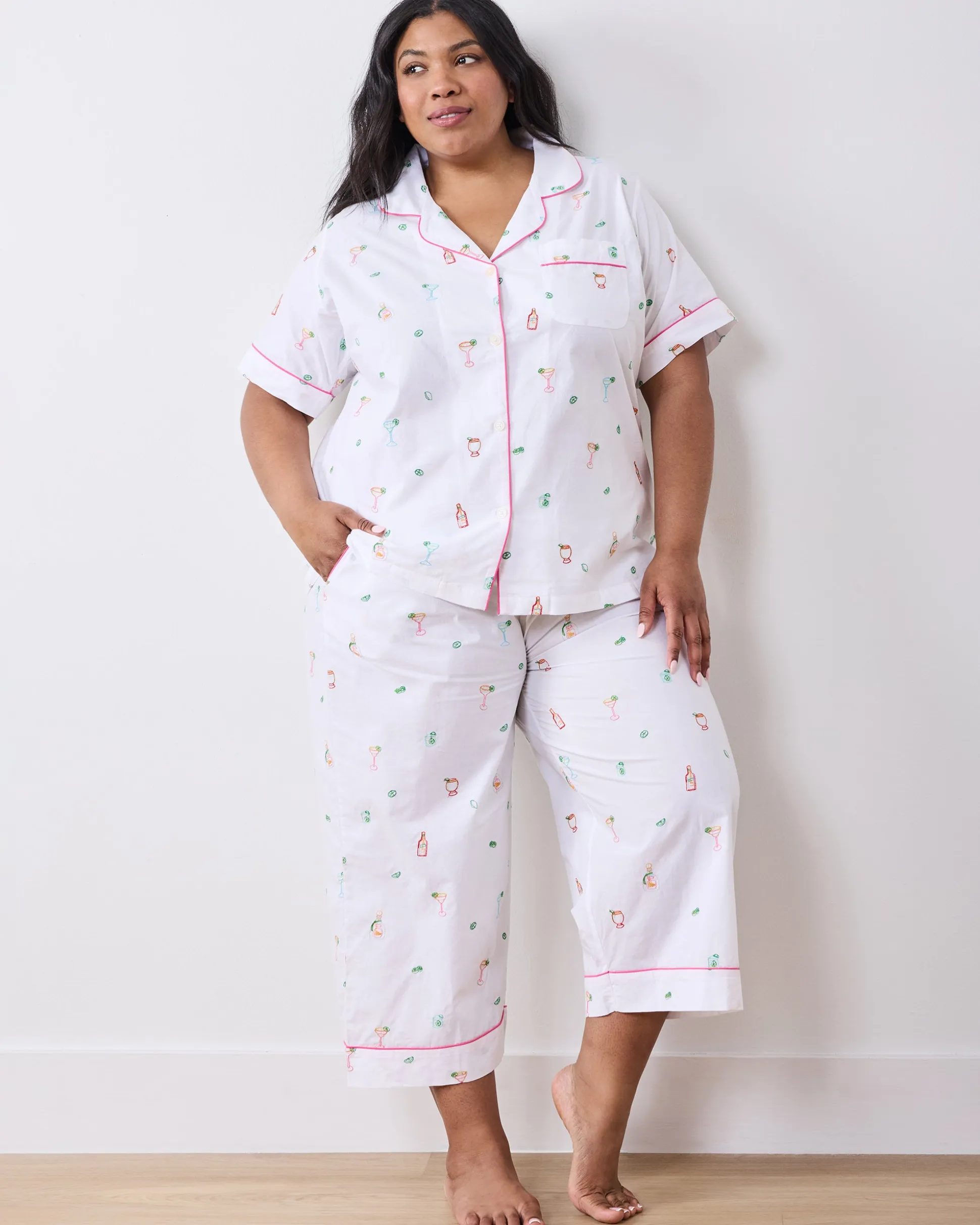 Short Sleeve Top & Cropped Pants Set in Embroidered Tequila Sunrise