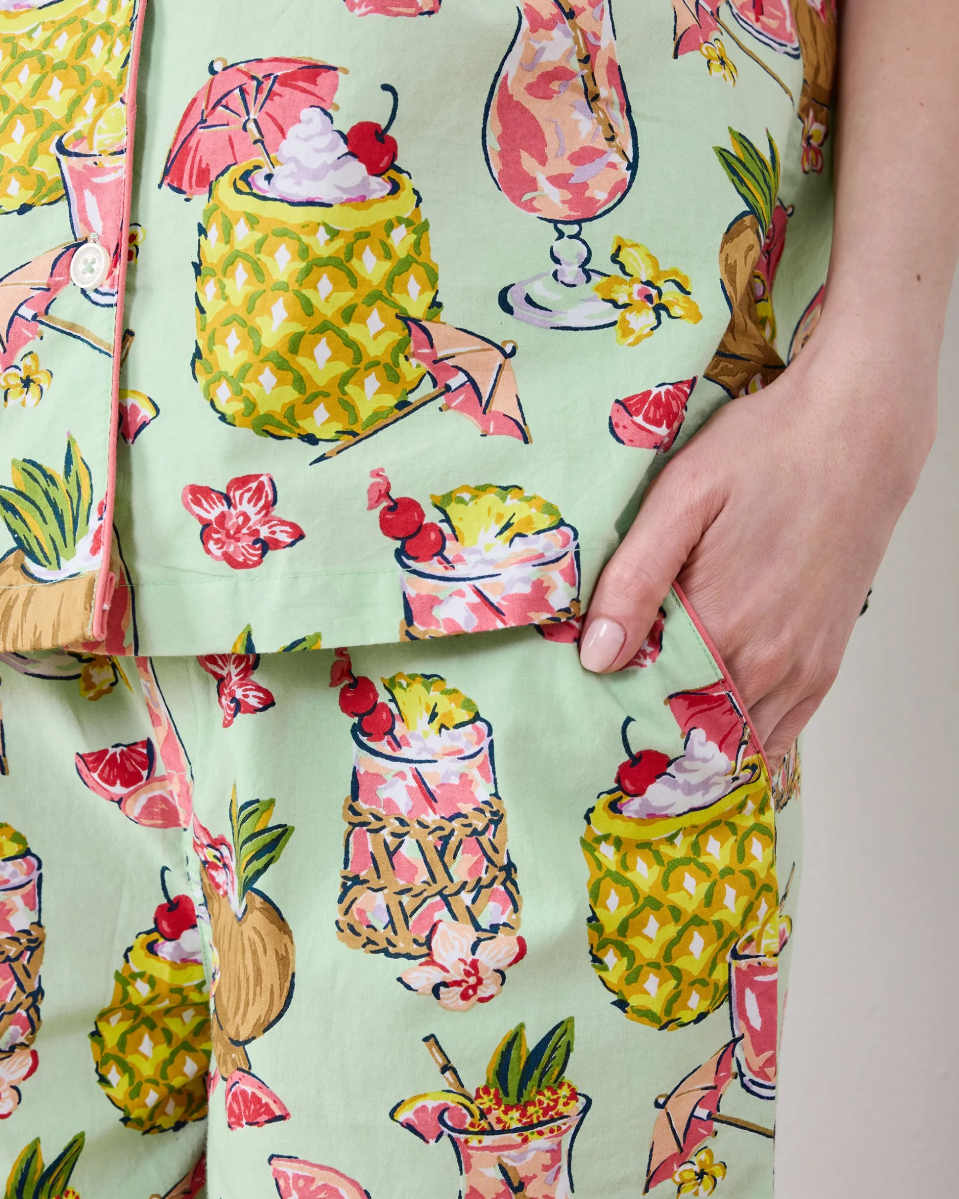 Short Sleeve Top & Cropped Pants Set in Paradise Punch