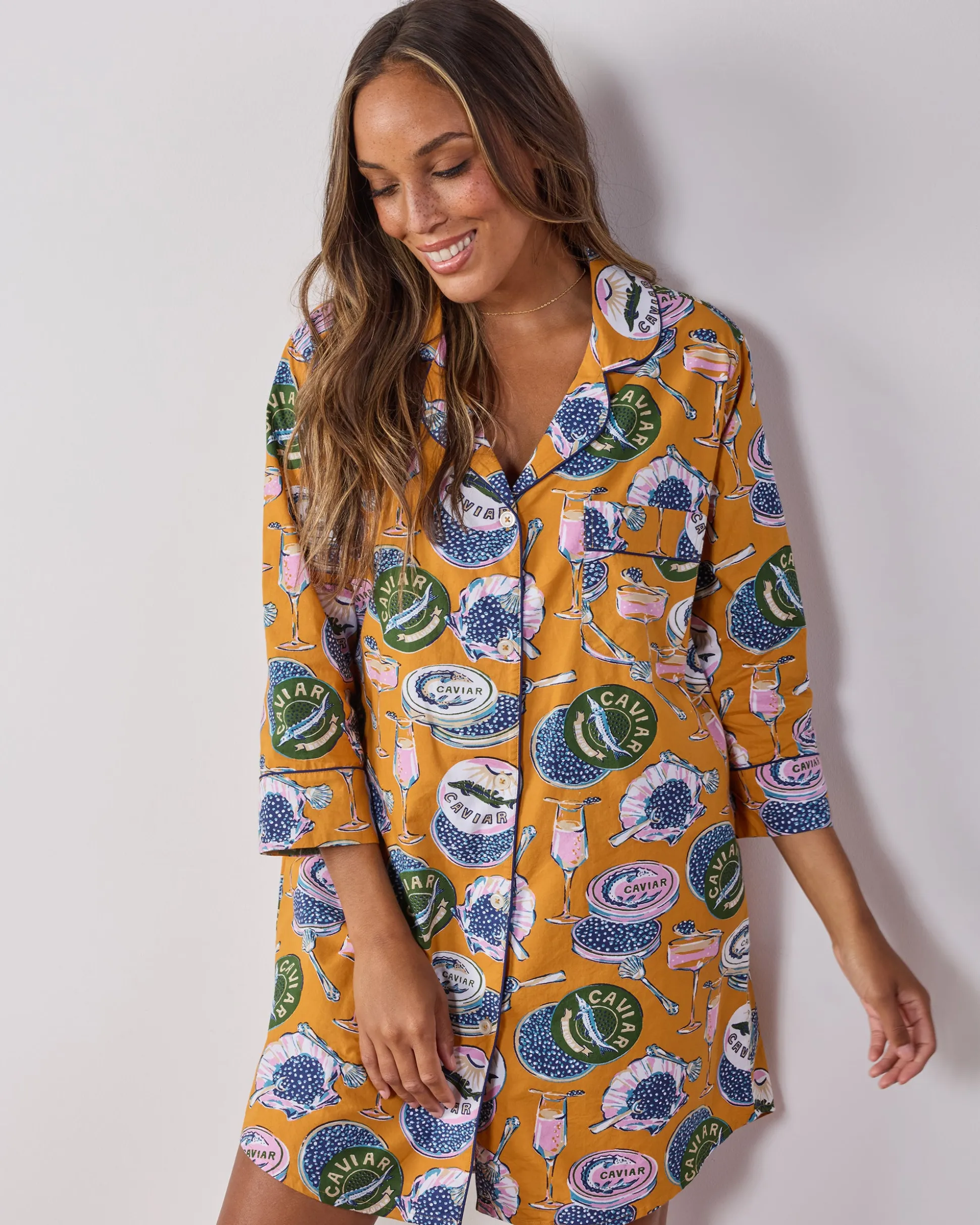 Sleep Shirt in Champagne & Caviar