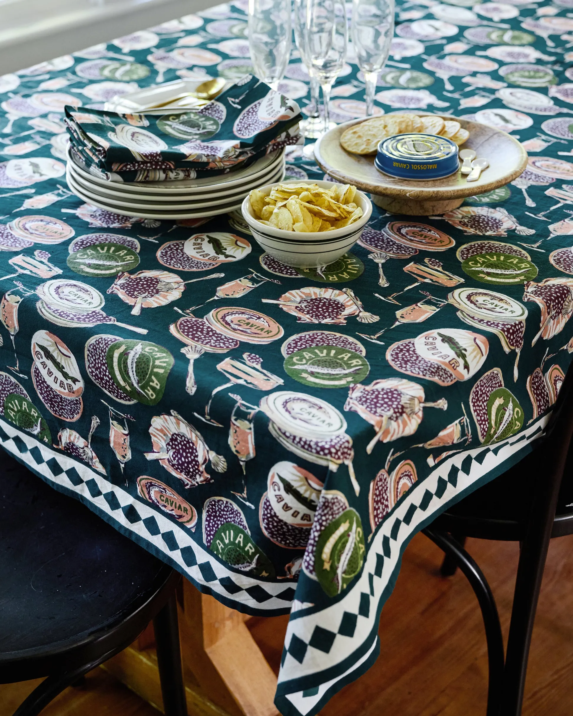 Square Tablecloth in Champagne & Caviar